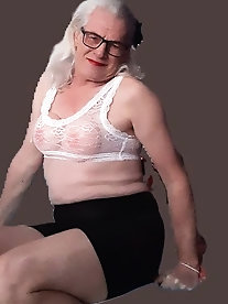 Fantastical shemale cutie is fucking at work