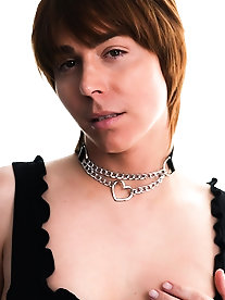 A submissive exploring in the garage - 29 images on xHamster