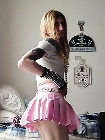 A sexy transsexual model poses for the camera to show off her beautiful body.