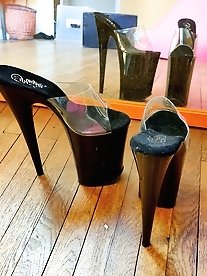 A wonderful transsexual escort girl is taking her clothes off for money